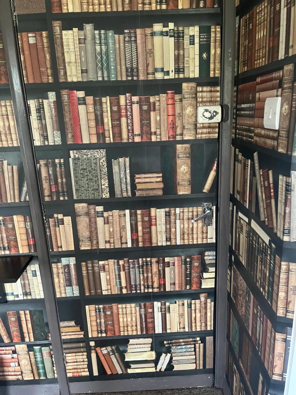 Hotel Of Wizardry เกรทยาร์มัธ ภายนอก รูปภาพ